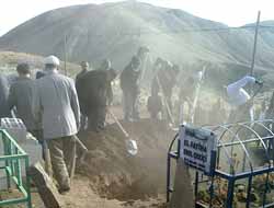 Bitlis'te Feci Kaza: 2 Ölü, 3 Yaralı