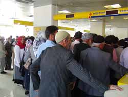 Engelli ve Emekli Maaşı Kapısında Alacak