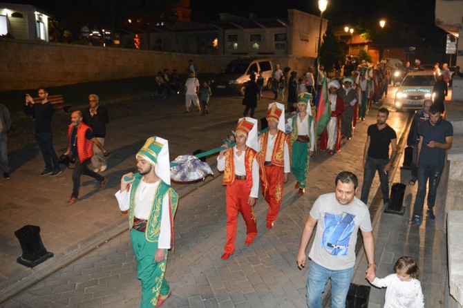 Gaziantep'te ilk kez “Baklava Alayı” düzenlendi