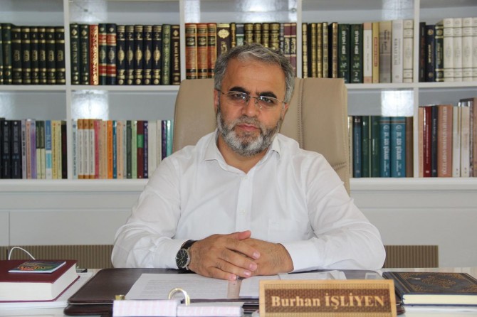 "Her geleni Hızır her geceyi Kadir bilmeliyiz"