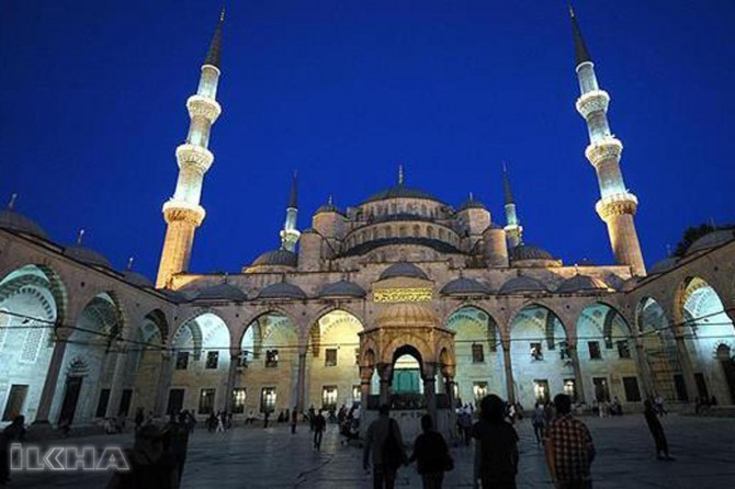 Al-Qadr night raise the value of all mankind