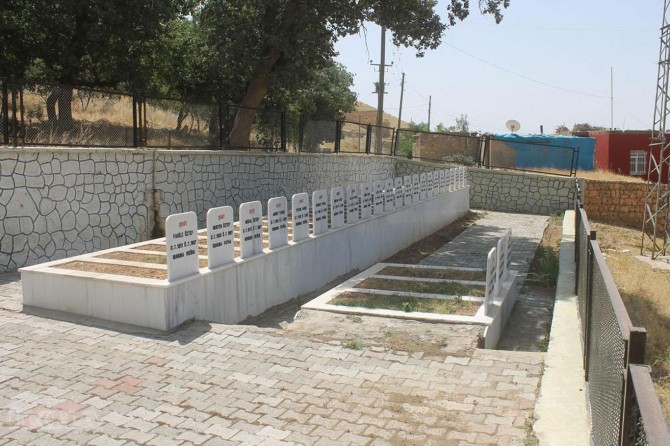 PKK murdered 30 peasants in Pınarcık this day 30 years ago