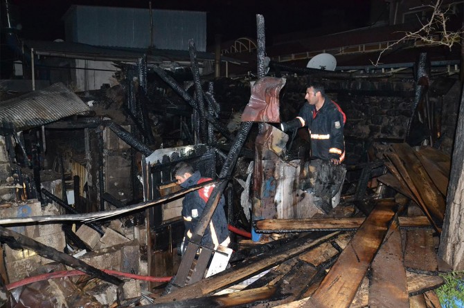 Marangoz atölyesinde yangın