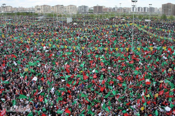 ÎLKHA vîdyoyên temamê bernameyên Wîladeta Pîroz parve kir