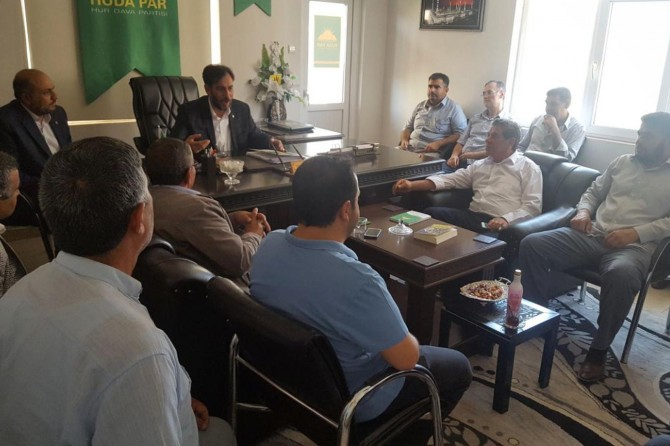 HÜDA PAR Mardin'de halkla bayramlaştı