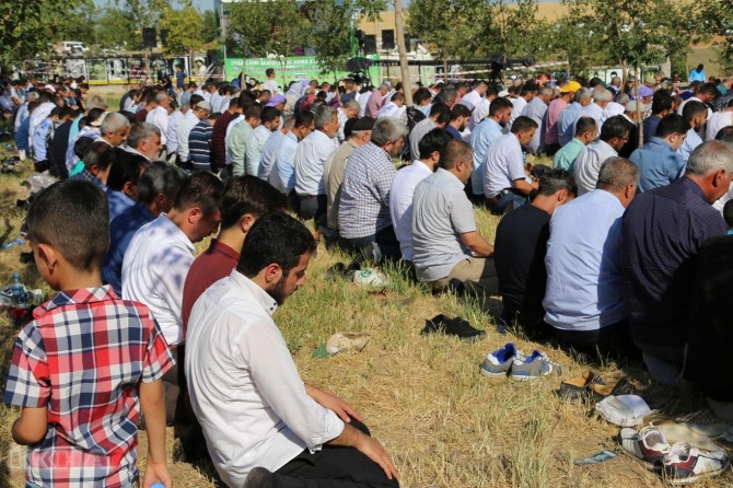 Şehîdên Sûsayê li ber serê qebrên xwe hatin yadkirin