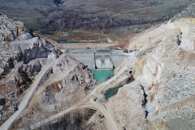 Ergani Barajı'nda çalışmalar sürüyor