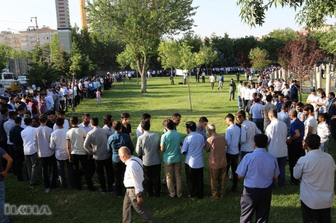 Evîndarên Pêxember li Diyarbekirê eyda hev pîroz kirin