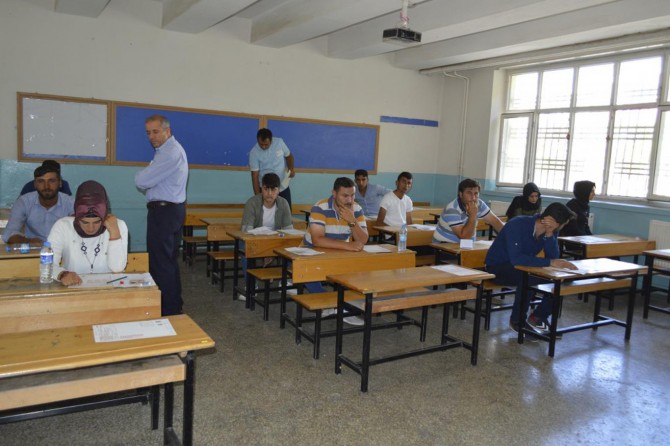 AÖL sınavları son oturumu başladı