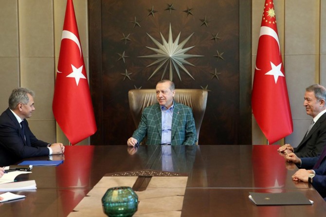 Cumhurbaşkanı Erdoğan Rusya Savunma Bakanı Şoygu’yu kabul etti