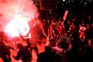 Cezayir halkından alkole satışına tepki