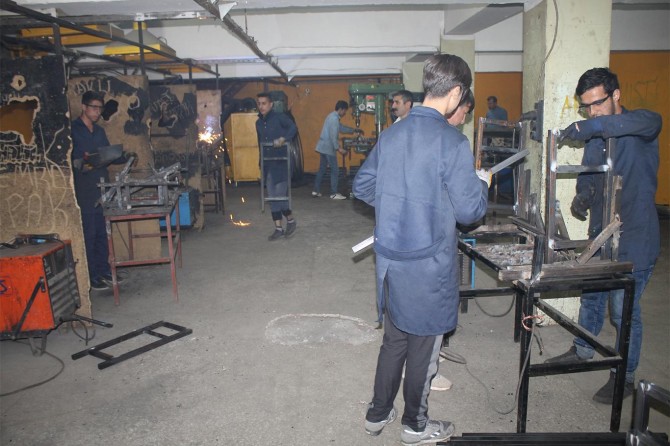 Öğrencilerin yaz tatili mesaisi