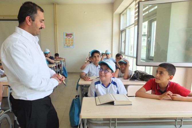 Öğrenciler eğlenerek öğreniyor