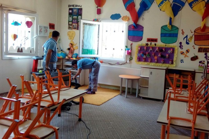 İpekyolu’ndaki anaokullarda temizlik çalışması yapıldı