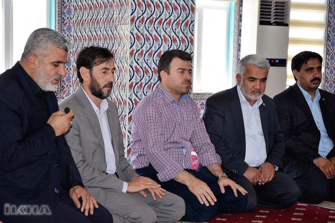 Condolence visit to Yavuz from HUDA PAR President Yapıcıoğlu