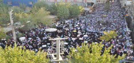 Batman'da Peygamberimize yapılan hakaret protesto edildi