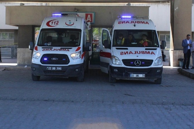 Elazığ’da kerpiç evin balkonu çöktü: 1 yaralı