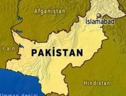 Pakistan'da düzenlenen bombalı saldırıda ölenlerin sayısı 80'e yükseldi