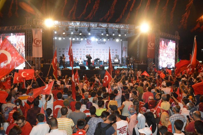 "Bin yıldır görmediğimiz ihaneti yaptılar"