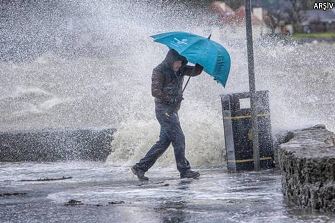 Meteorolojiden İstanbul'da devam eden yağışlarla ilgili açıklama