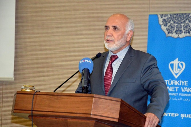 Diyanet’ten FETÖ ile ilişkili 3 bin kişi ihraç edildi