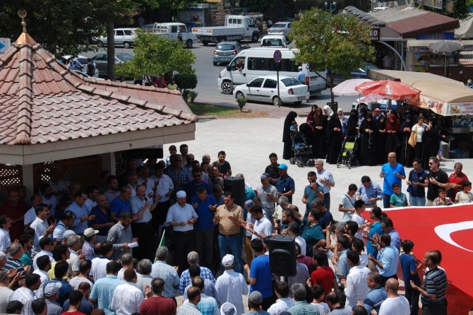 "Gönlünde ve gündeminde Kudüs olmayan her Müslüman bu olayda kusurludur"