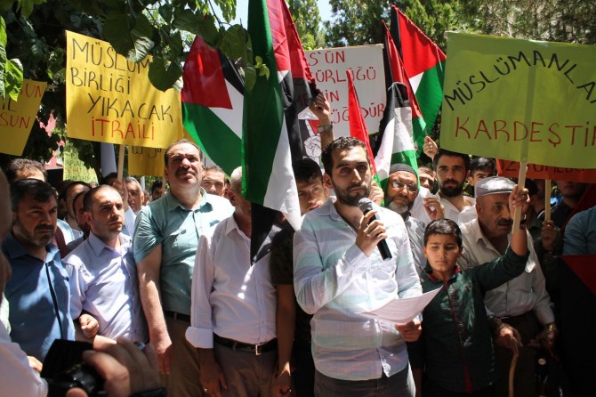 Siirt'te terör şebekesine tepki yağdı