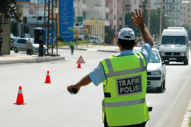 Türkiye genelinde eş zamanlı trafik kontrolü