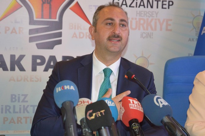 Gül: Hakim ve savcılarımız süreci takip ediyor