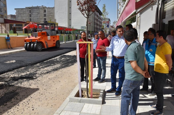 Van'da altyapı çalışması devam eden sokakta inceleme