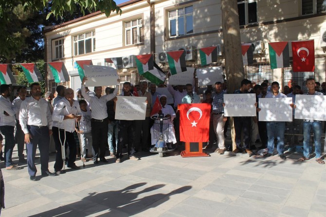 ​Şanlıurfa Akçakale'de işgalci Siyonistler tel'in edildi foto