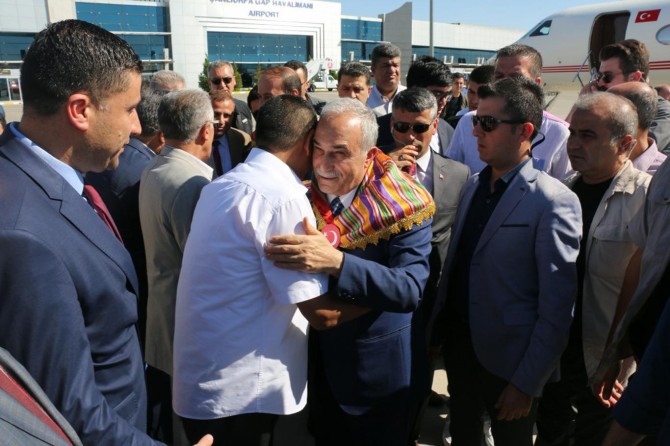 Bakan Ahmet Eşref Fakıbaba Şanlıurfa’da