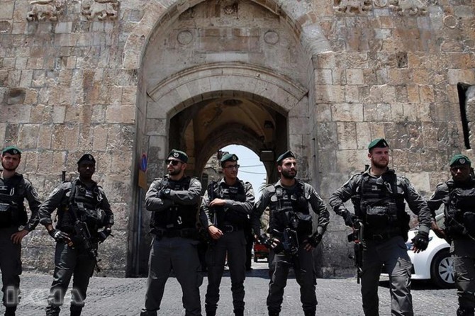 Zionists block access to Masjid al-Aqsa