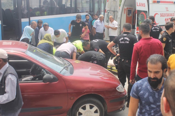 Van Beşyol Kavşağında zincirleme trafik kazası: 1 yaralı