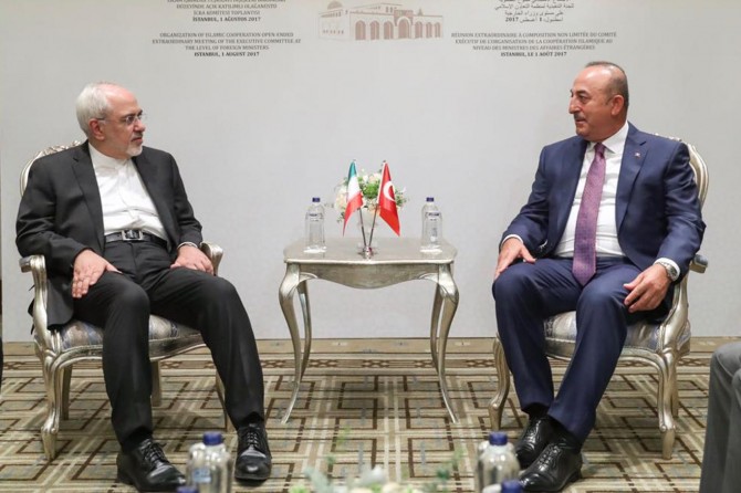 Çavuşoğlu İran Dışişleri Bakanı Zarif ile bir araya geldi
