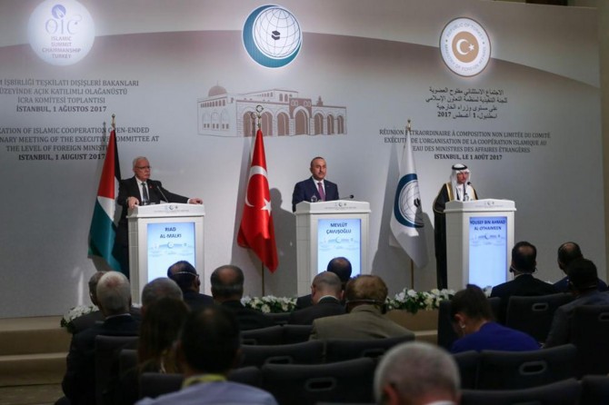 Filistinlilere kuru sözlerle değil eylemlerimizle destek olalım