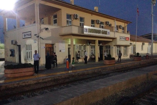Tren seferinin yapılamaması vatandaşı mağdur etti