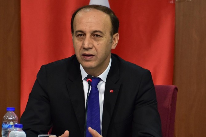 Toplumun bir kısmının yaptığı yanlışın 2 milyona yüklenmesi doğru değil