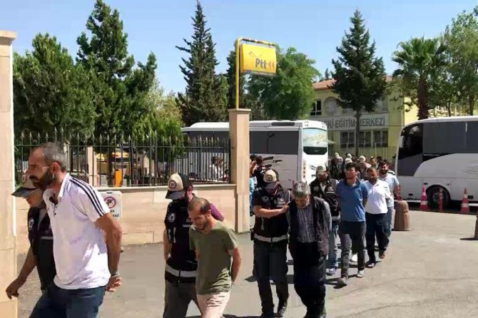 Şanlıurfa’da FETÖ operasyonunda 15 kişi tutuklandı