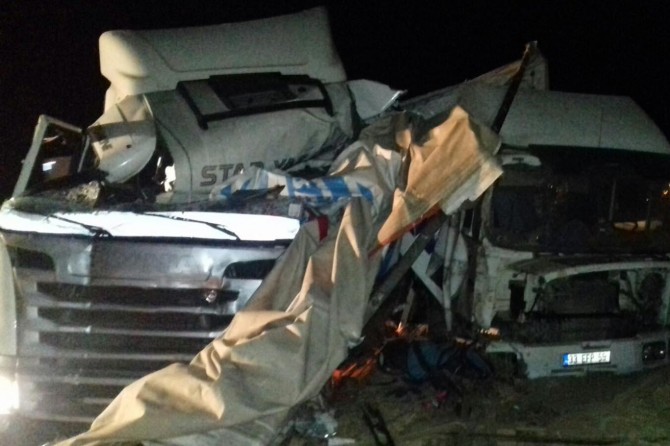 Mardin Nusaybin İpek Yolu’nda TIR kazası: 1 ölü, 1 yaralı