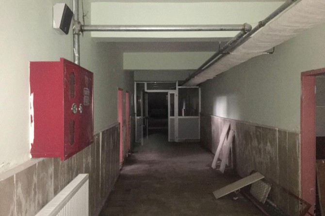 ​Van Büyükşehir Belediyesinden okul bakım çalışması