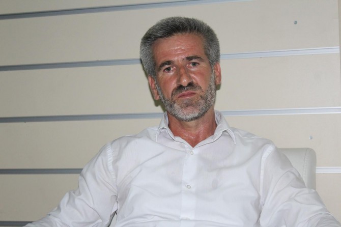 Görmez Hoca güzel çalışmalar yapmak istedi fakat yalnız kaldı