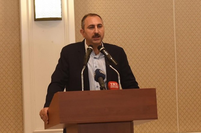 FETÖ'nün ağzıyla konuşan bir ana muhalefet genel başkanı var