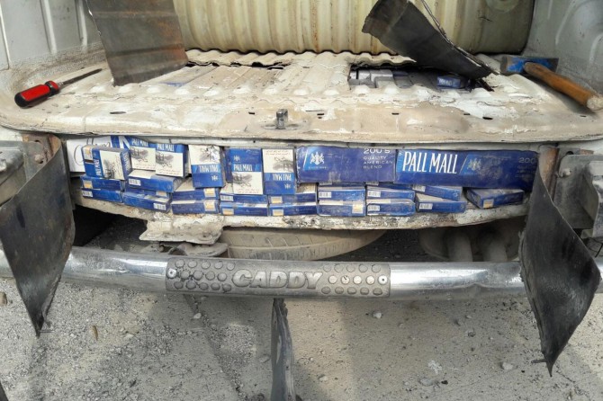Ağrı'da yüklü miktarda kaçak sigara ve akaryakıt ele geçirildi