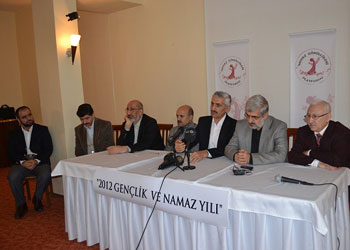 2012 `Gençlik ve Namaz Yılı` İlan Edildi