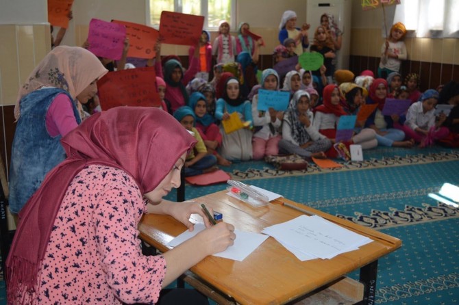 Yaz Kur'an kursu öğrencileri için bilgi yarışması yapıldı