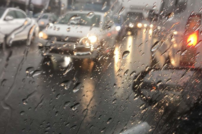 İstanbul'da sağanak yağış bekleniyor