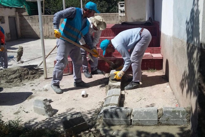 İpekyolu Belediyesinden engelli rampası