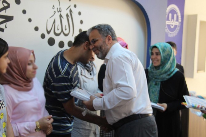 İşitme engellilere yönelik umre ödüllü sınav yapıldı