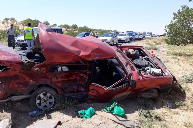 Gaziantep'te trafik kazası: Aynı aileden 5 kişi hayatını kaybetti